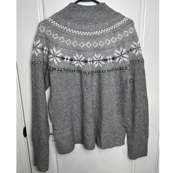 TAHARI Super Soft Fair Isle Mock Neck Holiday Sweater Sparkly Winter Size Medium - Picture 1 of 4